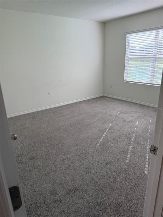 For Rent: $2,000 (3 beds, 2 baths, 1670 Square Feet)