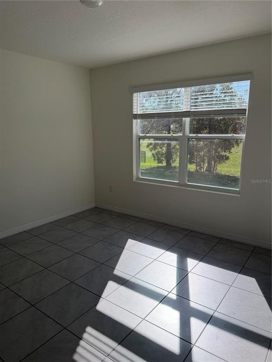 For Rent: $2,000 (3 beds, 2 baths, 1670 Square Feet)