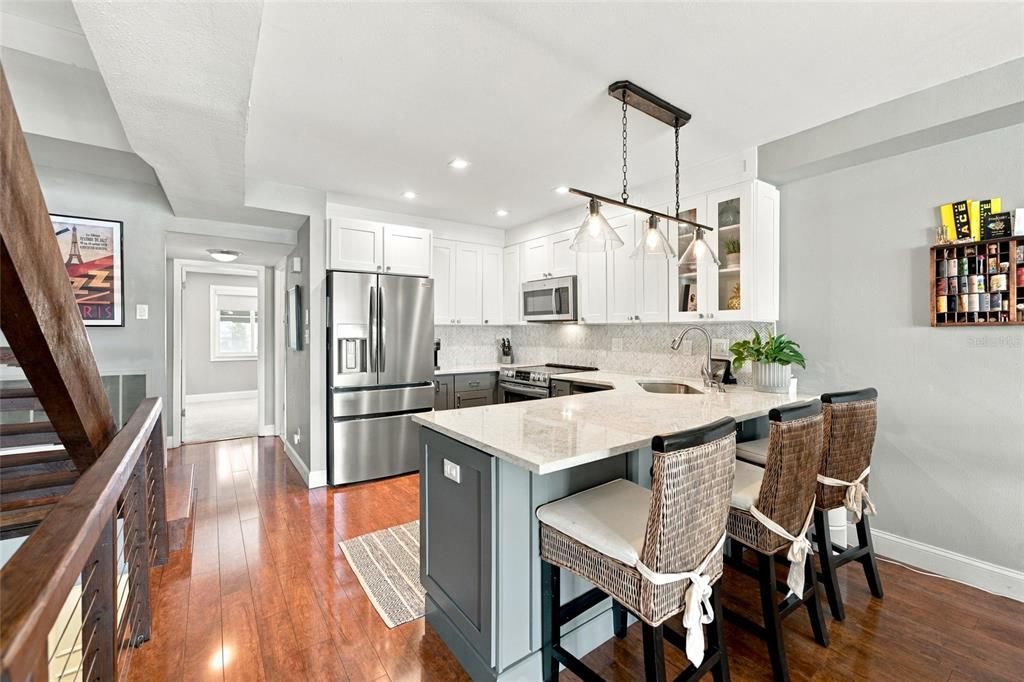 For Sale: $850,000 (3 beds, 2 baths, 1660 Square Feet)