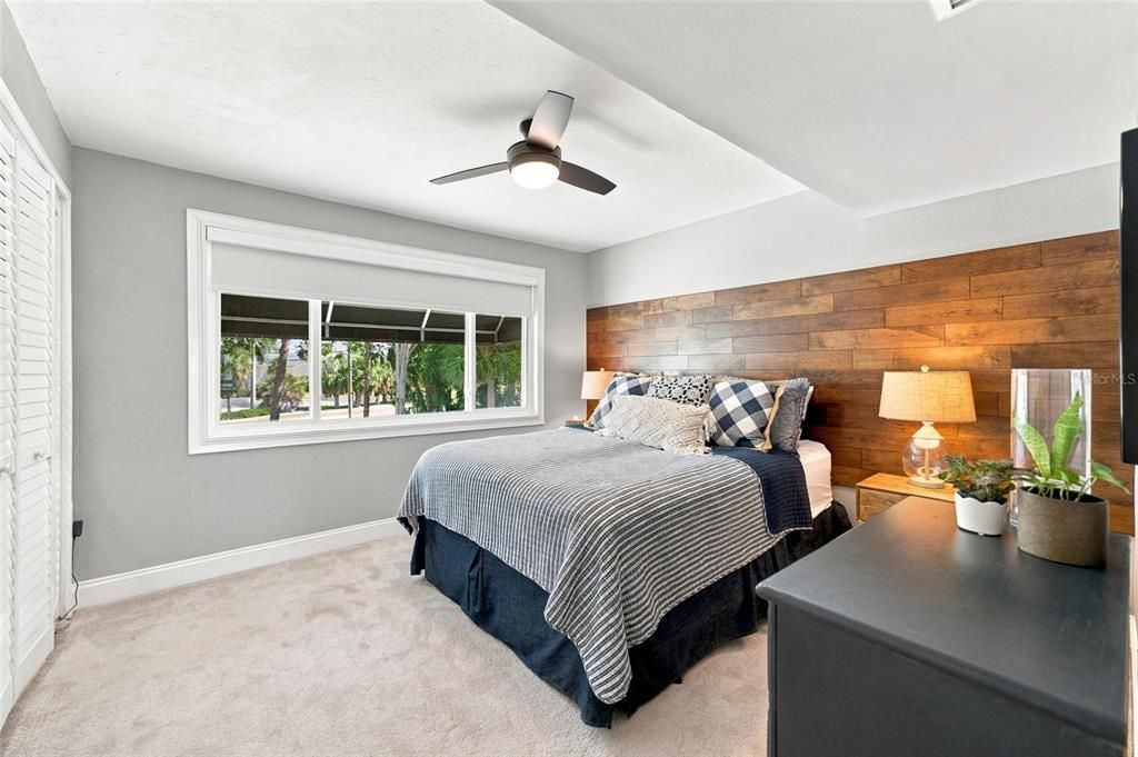 For Sale: $850,000 (3 beds, 2 baths, 1660 Square Feet)