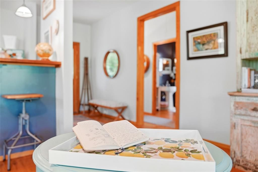En Venta: $425,000 (2 camas, 1 baños, 1045 Pies cuadrados)