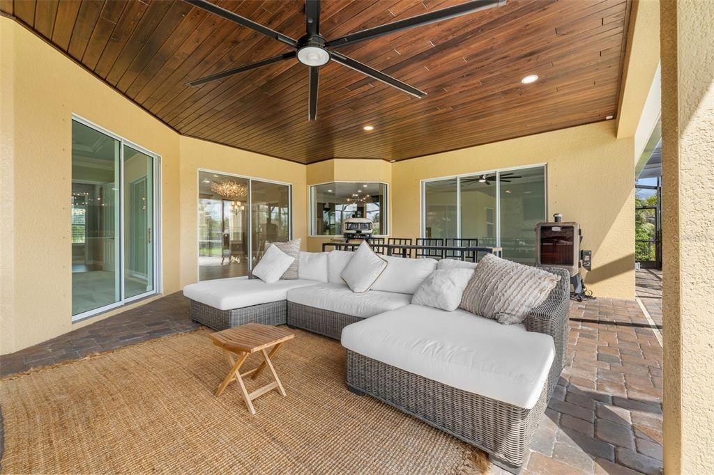 En Venta: $950,000 (4 camas, 3 baños, 3102 Pies cuadrados)