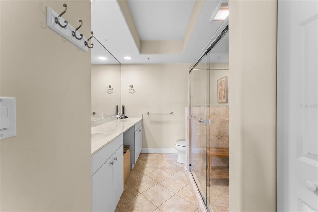For Sale: $1,725,000 (3 beds, 3 baths, 2460 Square Feet)