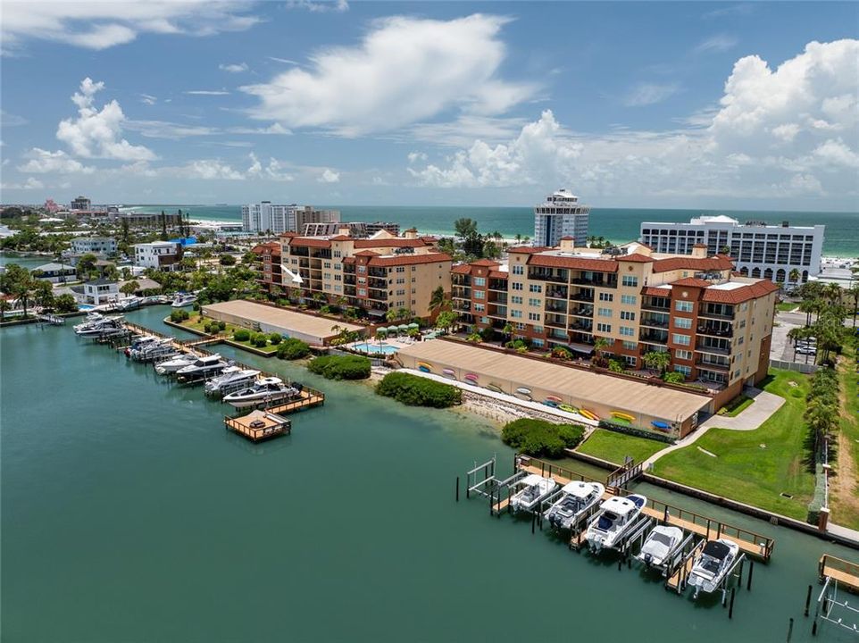 For Sale: $1,725,000 (3 beds, 3 baths, 2460 Square Feet)