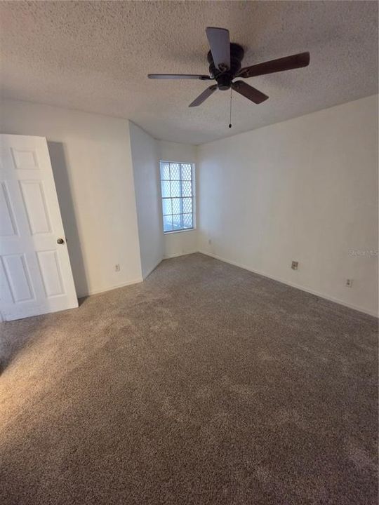 For Rent: $1,600 (2 beds, 2 baths, 992 Square Feet)