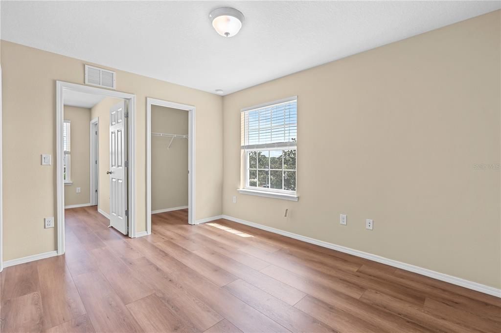 En Venta: $259,999 (3 camas, 2 baños, 1880 Pies cuadrados)