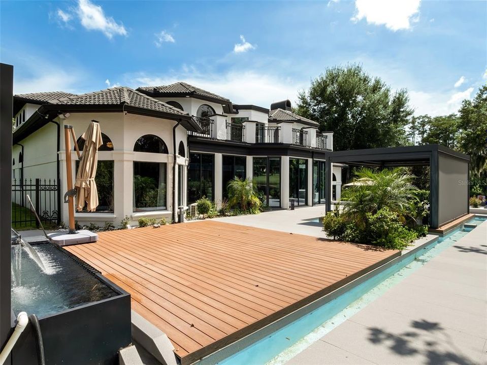待售: $4,395,000 (6 贝兹, 6 浴室, 4739 平方英尺)