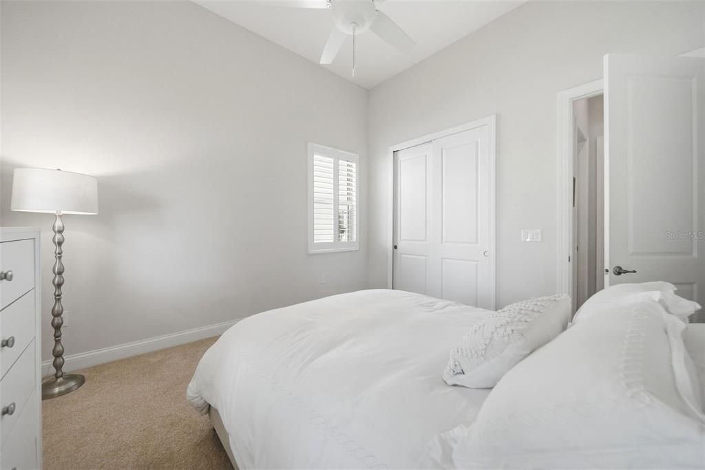 For Sale: $919,000 (3 beds, 3 baths, 2311 Square Feet)
