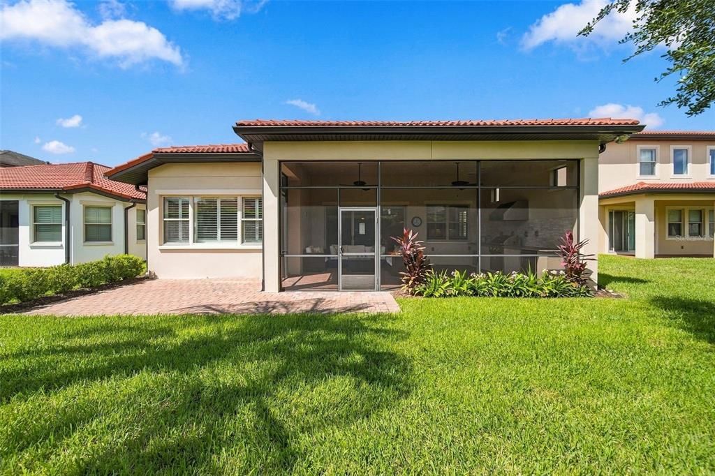 For Sale: $919,000 (3 beds, 3 baths, 2311 Square Feet)