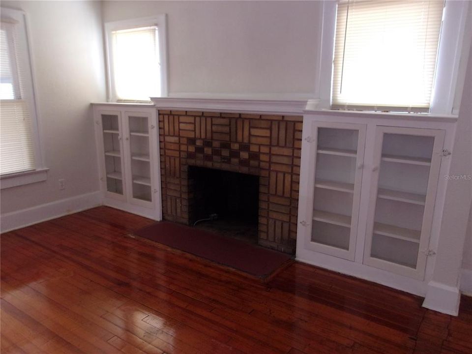 En Venta: $495,000 (2 camas, 1 baños, 920 Pies cuadrados)
