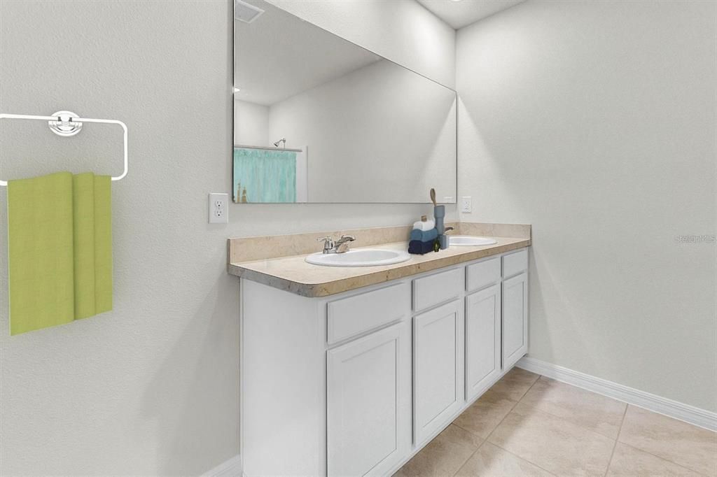 For Sale: $325,000 (4 beds, 2 baths, 1672 Square Feet)
