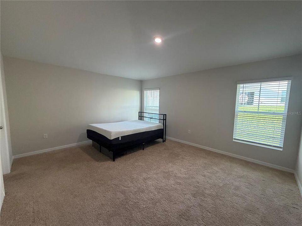 For Rent: $2,000 (3 beds, 2 baths, 1615 Square Feet)
