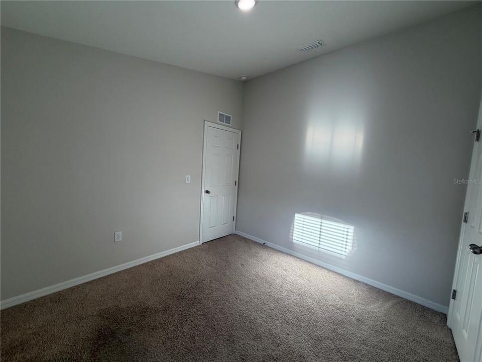 For Rent: $2,000 (3 beds, 2 baths, 1615 Square Feet)