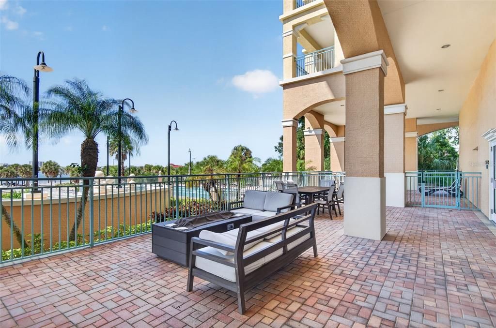 En Venta: $725,000 (2 camas, 2 baños, 1741 Pies cuadrados)