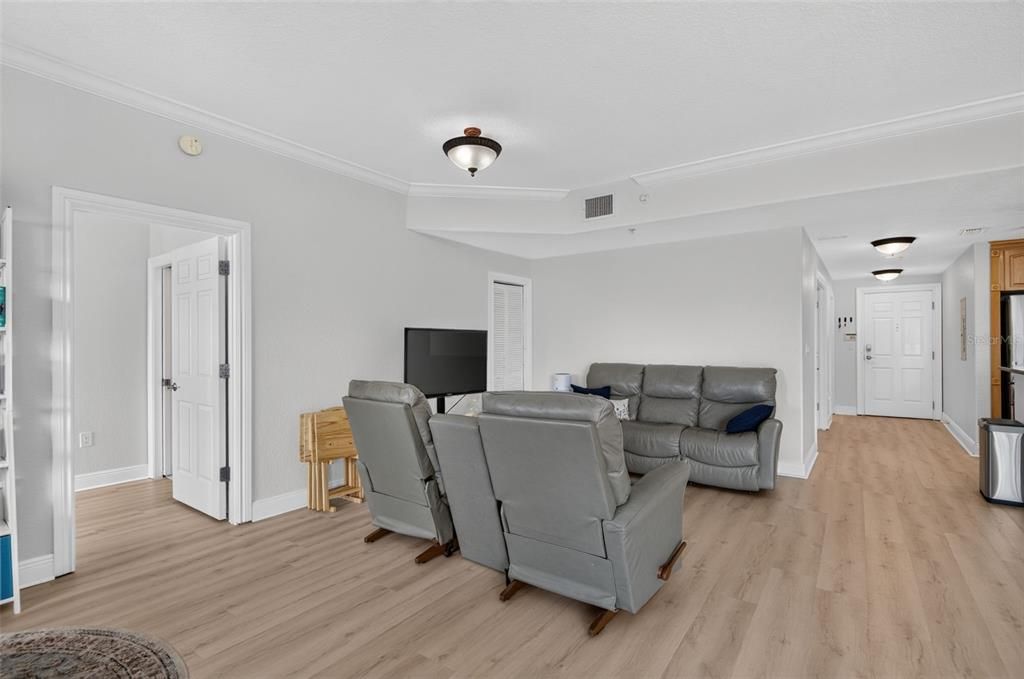 En Venta: $725,000 (2 camas, 2 baños, 1741 Pies cuadrados)