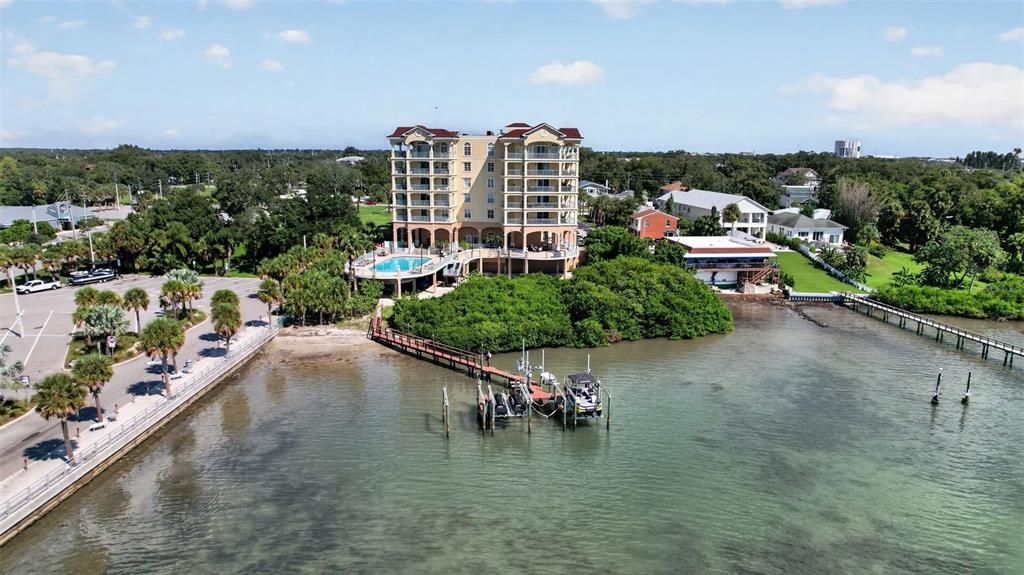 En Venta: $725,000 (2 camas, 2 baños, 1741 Pies cuadrados)