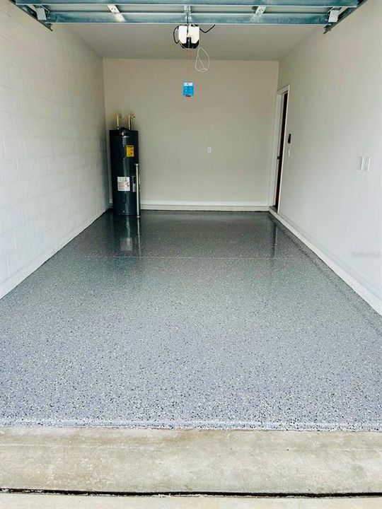 For Rent: $2,200 (3 beds, 2 baths, 1464 Square Feet)