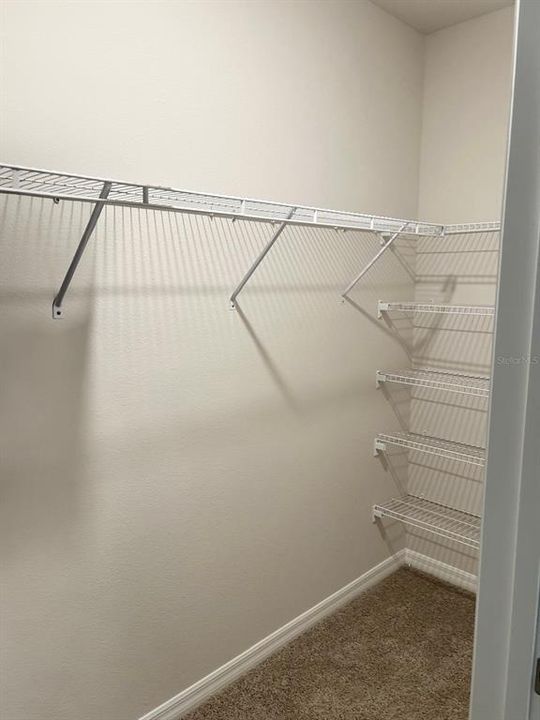 For Rent: $2,200 (3 beds, 2 baths, 1464 Square Feet)