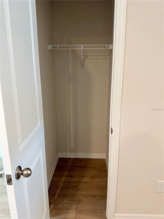 For Rent: $2,200 (3 beds, 2 baths, 1464 Square Feet)