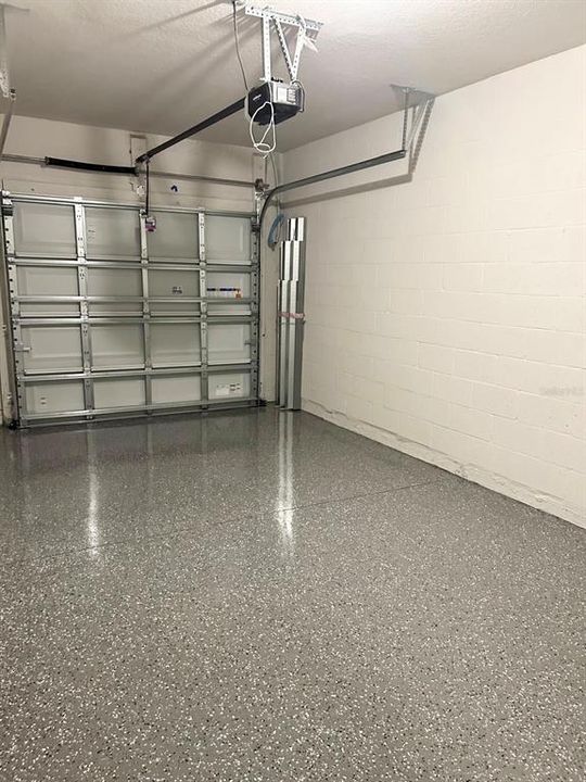 For Rent: $2,200 (3 beds, 2 baths, 1464 Square Feet)