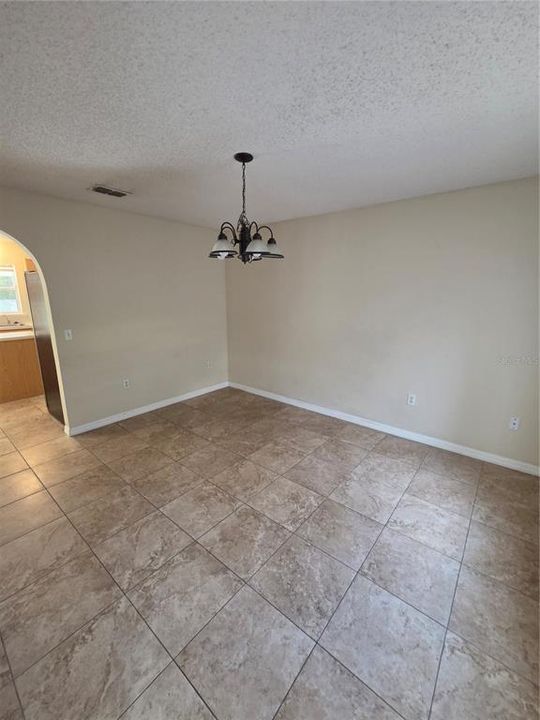 For Rent: $2,200 (4 beds, 2 baths, 2256 Square Feet)