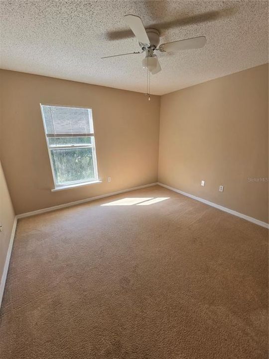 For Rent: $2,200 (4 beds, 2 baths, 2256 Square Feet)