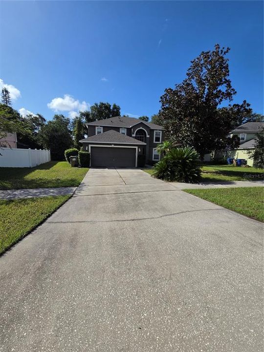 For Rent: $2,200 (4 beds, 2 baths, 2256 Square Feet)