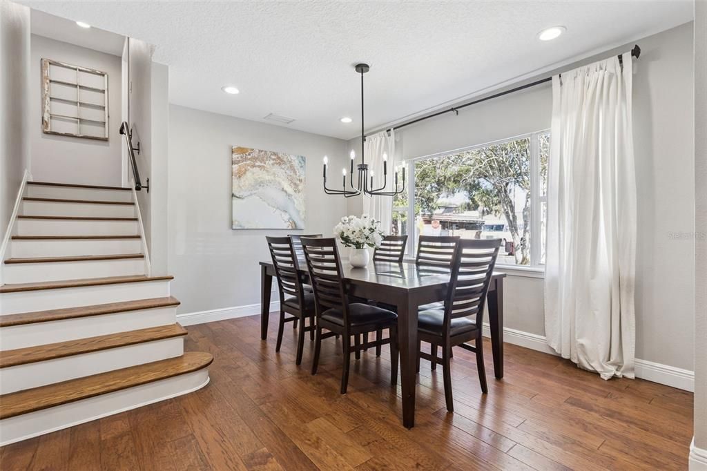 For Sale: $1,425,000 (5 beds, 4 baths, 3298 Square Feet)