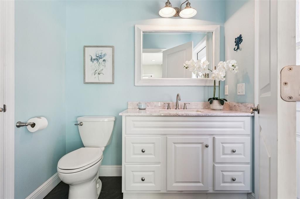 For Sale: $1,425,000 (5 beds, 4 baths, 3298 Square Feet)