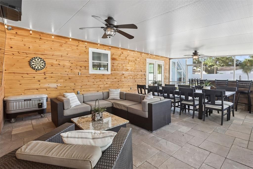 For Sale: $1,425,000 (5 beds, 4 baths, 3298 Square Feet)