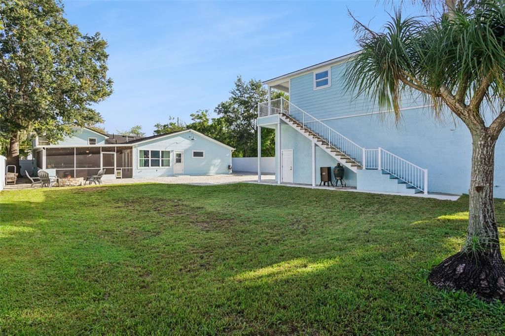 For Sale: $1,425,000 (5 beds, 4 baths, 3298 Square Feet)