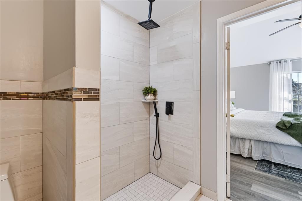 En Venta: $405,000 (3 camas, 2 baños, 1281 Pies cuadrados)