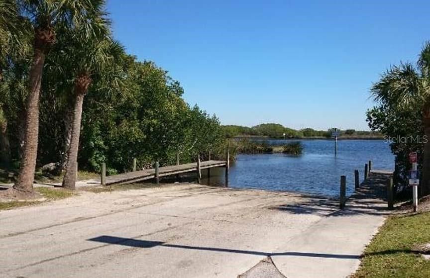 For Rent: $1,100 (2 beds, 2 baths, 816 Square Feet)