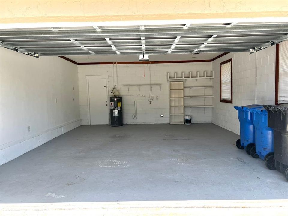 For Rent: $2,198 (3 beds, 2 baths, 1851 Square Feet)