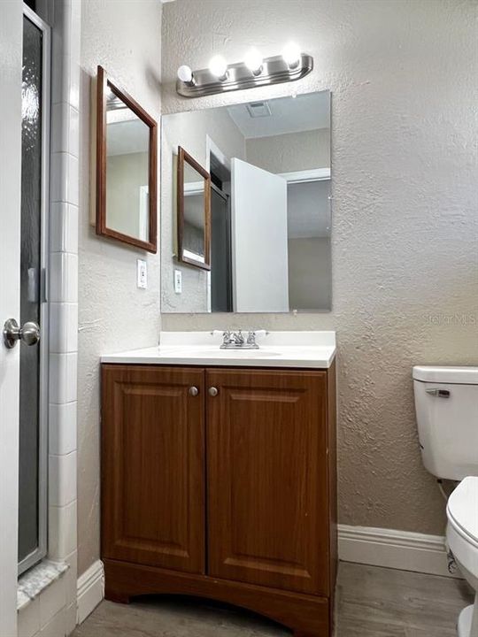 For Rent: $2,198 (3 beds, 2 baths, 1851 Square Feet)