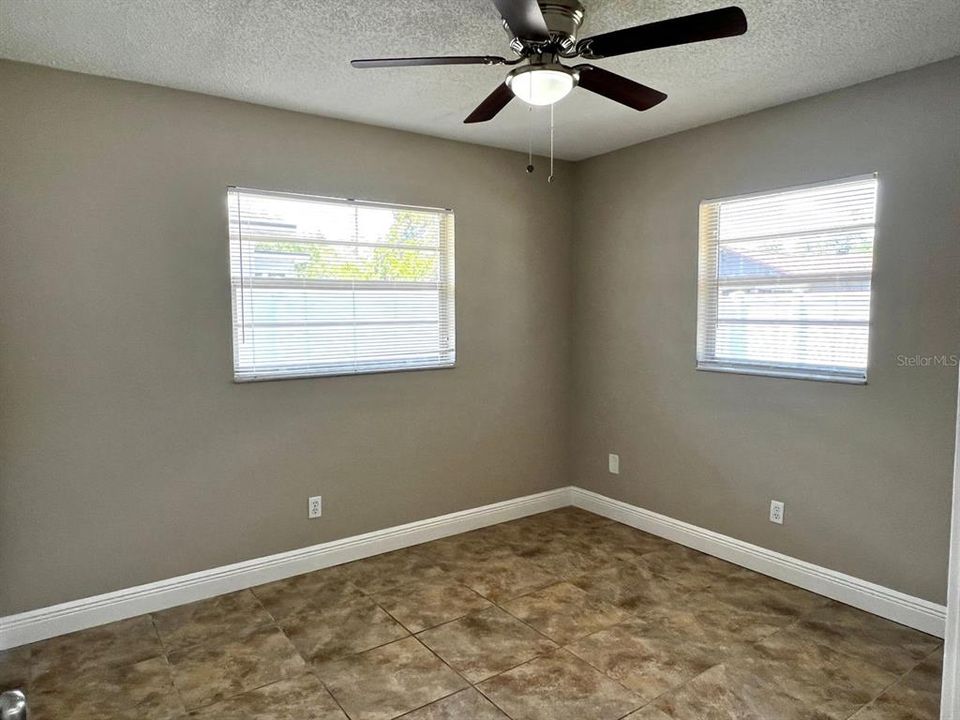 For Rent: $2,198 (3 beds, 2 baths, 1851 Square Feet)