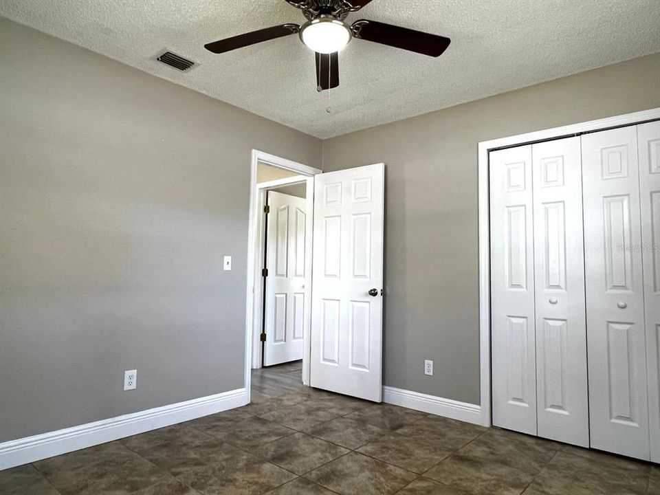 For Rent: $2,198 (3 beds, 2 baths, 1851 Square Feet)