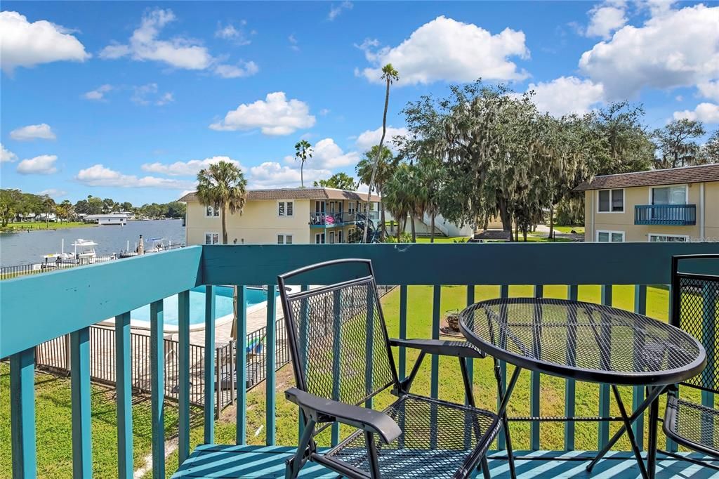 For Rent: $3,000 (2 beds, 2 baths, 1060 Square Feet)