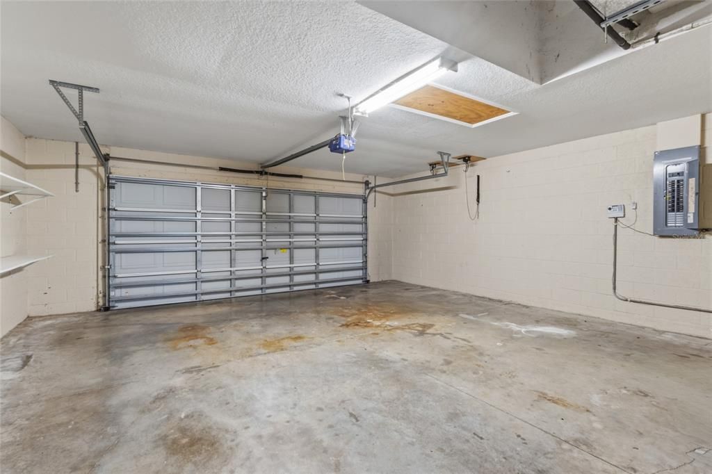 For Rent: $2,750 (3 beds, 2 baths, 1859 Square Feet)
