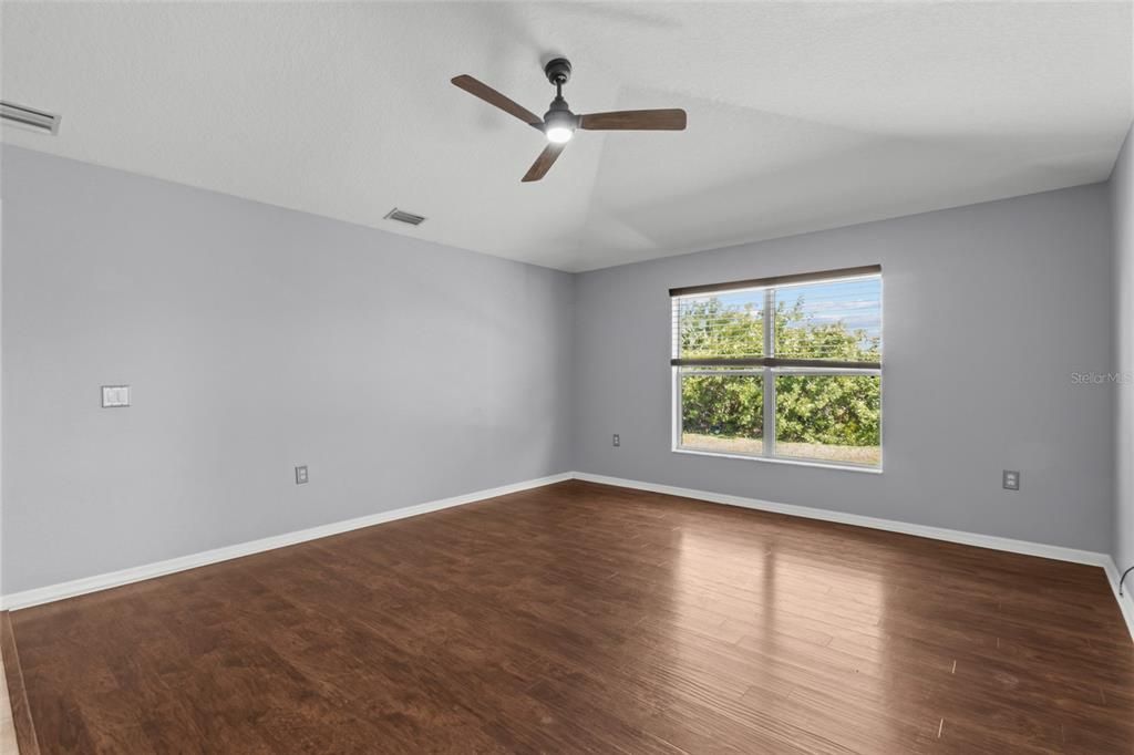 For Rent: $2,750 (3 beds, 2 baths, 1859 Square Feet)
