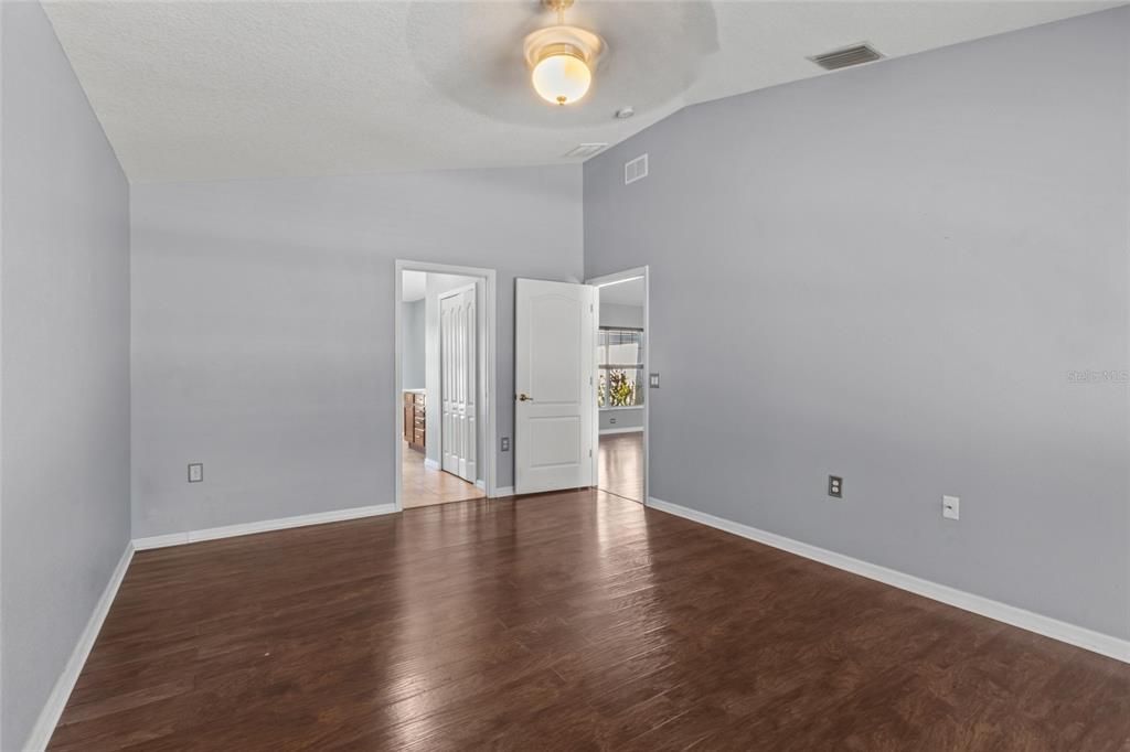 For Rent: $2,750 (3 beds, 2 baths, 1859 Square Feet)