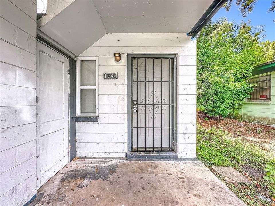 For Rent: $950 (2 beds, 1 baths, 672 Square Feet)