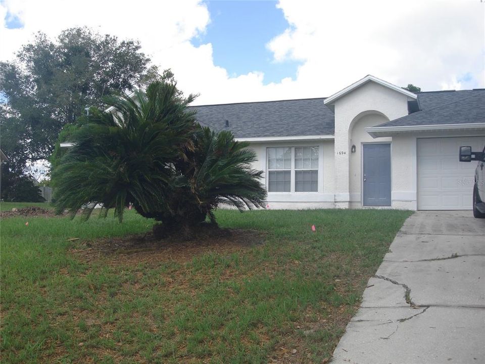 For Rent: $2,100 (3 beds, 2 baths, 1752 Square Feet)