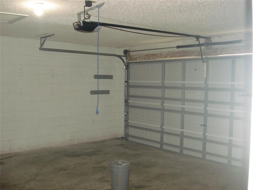 For Rent: $2,100 (3 beds, 2 baths, 1752 Square Feet)