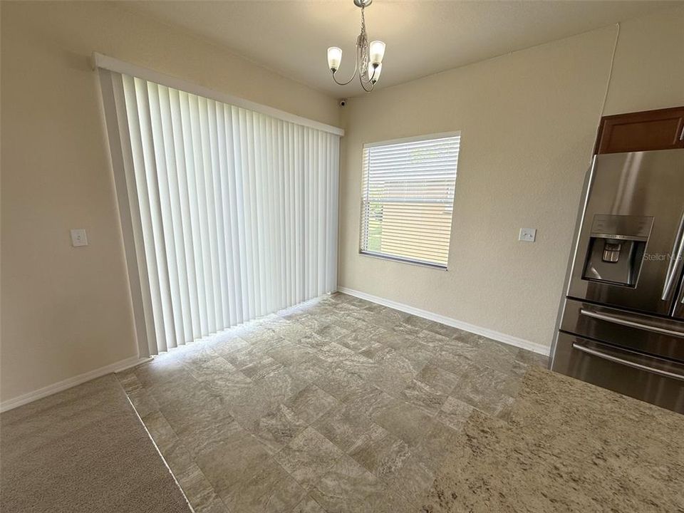 For Rent: $2,550 (5 beds, 3 baths, 2419 Square Feet)