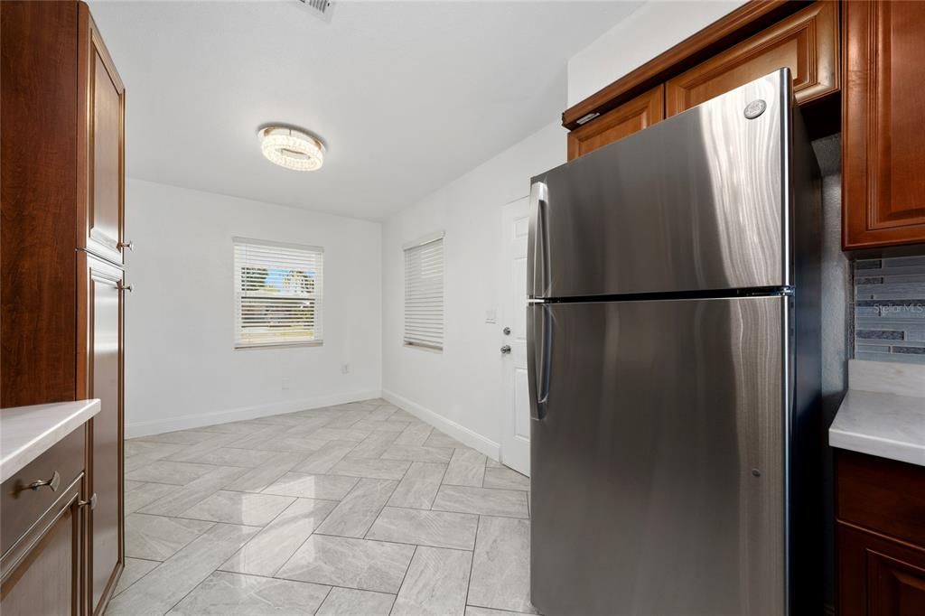 For Sale: $380,000 (3 beds, 2 baths, 1020 Square Feet)