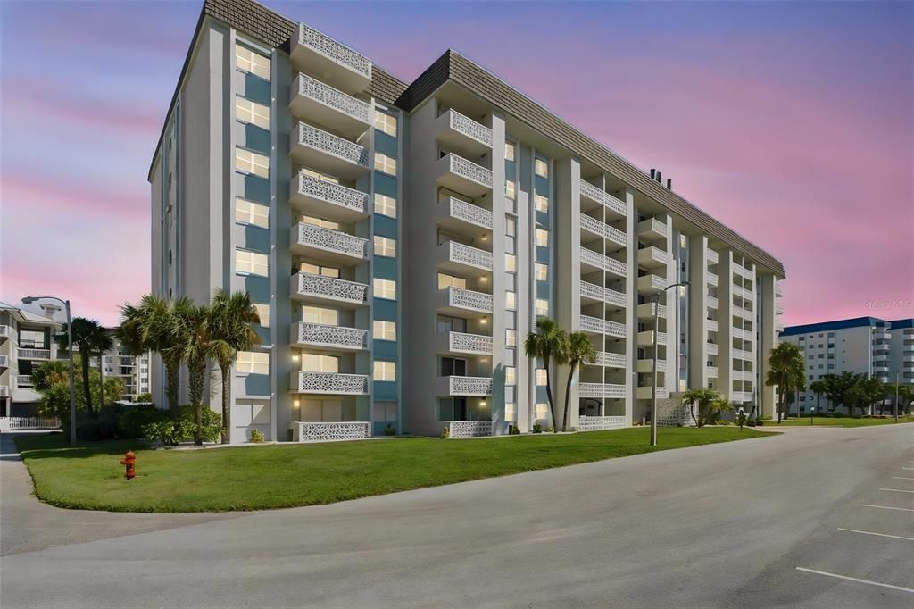 En Venta: $315,000 (2 camas, 2 baños, 1181 Pies cuadrados)