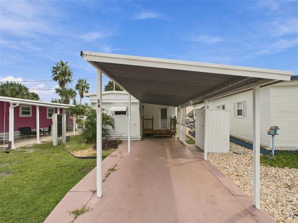 For Sale: $69,900 (1 beds, 1 baths, 486 Square Feet)