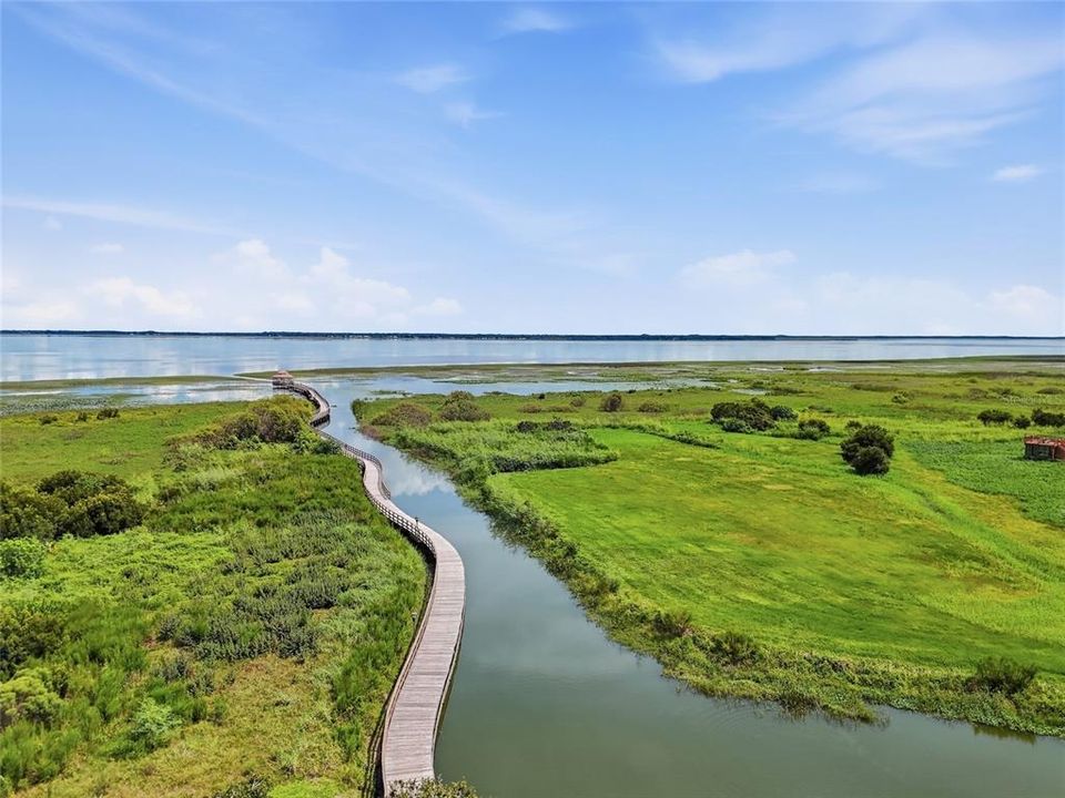 En Venta: $459,900 (4 camas, 3 baños, 2420 Pies cuadrados)