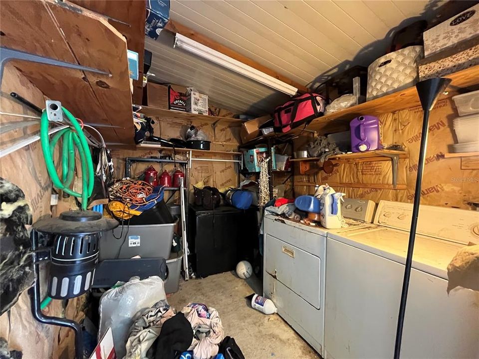 For Sale: $169,900 (2 beds, 1 baths, 768 Square Feet)